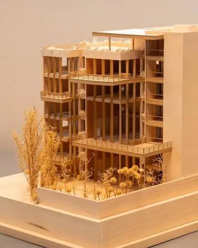 Maqueta seccionada de edificio en madera